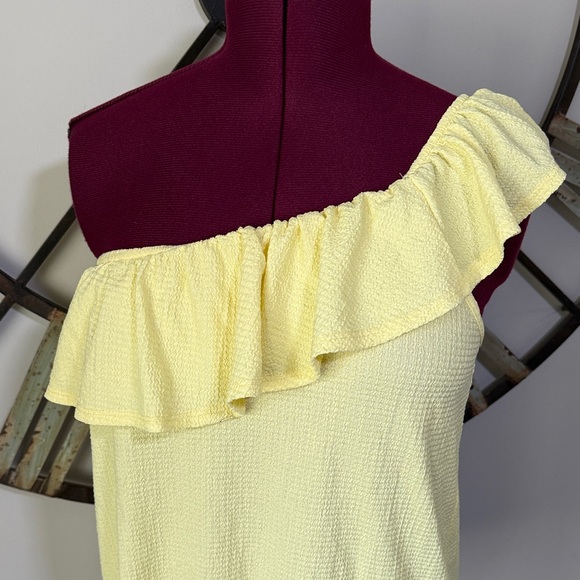 Ninexis Yellow Ruffle One-Shoulder Top - Picture 3 of 9